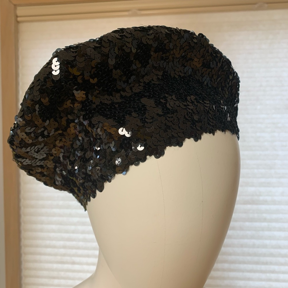Black Sequins Beret Hat Like New - Picture 2 of 3